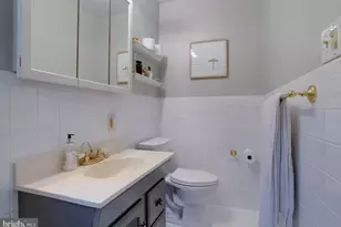 1136 Arcturus Ln, Alexandria, VA 22308 - Photo 18