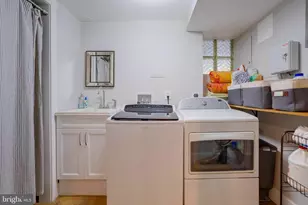 1136 Arcturus Ln, Alexandria, VA 22308 - Photo 26