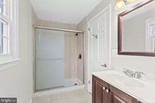 6321 Higham Dr, Alexandria, VA 22310 - Photo 28