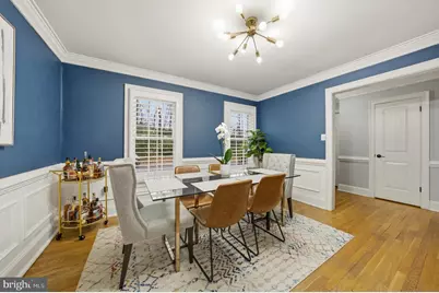 7414 Hallcrest Drive, McLean, VA 22102 - Photo 6