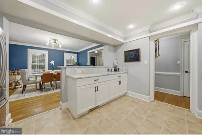 7414 Hallcrest Drive, McLean, VA 22102 - Photo 8