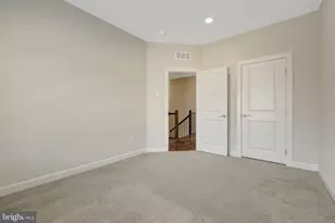 9283 Wood Violet Ct, Fairfax, VA 22031 - Photo 34