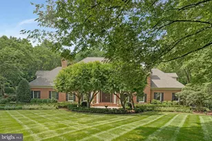 8014 Greenwich Woods Dr, McLean, VA 22102 - Photo 2