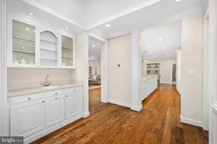 909 Douglass Dr, McLean, VA 22101 - Photo 10