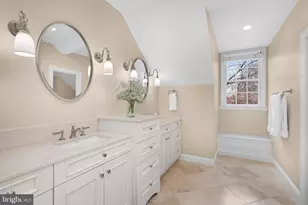 909 Douglass Dr, McLean, VA 22101 - Photo 32