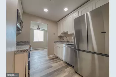 3245 Rio Drive #610, Falls Church, VA 22041 - Photo 10