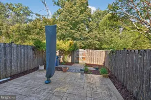 5654 Ridge View Dr, Alexandria, VA 22310 - Photo 16