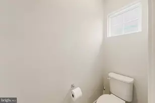 14049 Sunrise Valley Dr, Herndon, VA 20171 - Photo 36