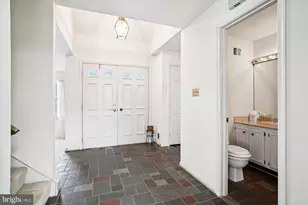 9007 Edgepark Rd, Vienna, VA 22182 - Photo 32