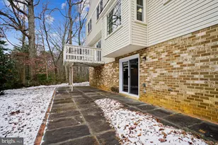 9007 Edgepark Rd, Vienna, VA 22182 - Photo 58