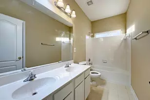 12652 Heron Ridge Dr, Fairfax, VA 22030 - Photo 20