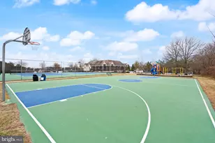 6020 Kestner Cir, Alexandria, VA 22315 - Photo 52