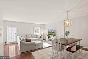 6020 Kestner Cir, Alexandria, VA 22315 - Photo 14