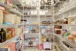 7282 Nittany Ln, Alexandria, VA 22306 - Photo 14