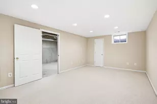 4746 Holly Ave, Fairfax, VA 22030 - Photo 36