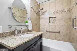 9820 Westwood Manor Ct, Burke, VA 22015 - Photo 32