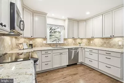 9820 Westwood Manor Court, Burke, VA 22015 - Photo 12