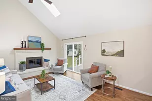 9820 Westwood Manor Ct, Burke, VA 22015 - Photo 18