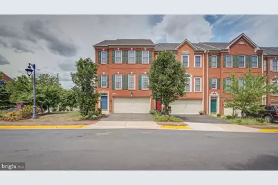 8070 Samuel Wallis Street, Lorton, VA 22079 - Photo 2