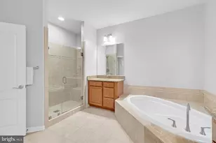 3883 Billberry Dr, Fairfax, VA 22033 - Photo 28