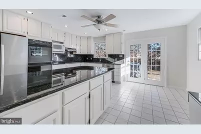 13130 Pavilion Lane, Fairfax, VA 22033 - Photo 22