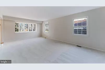 13130 Pavilion Lane, Fairfax, VA 22033 - Photo 10