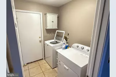 15292 Surrey House Way, Centreville, VA 20120 - Photo 34