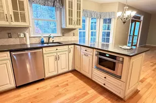 15292 Surrey House Way, Centreville, VA 20120 - Photo 8