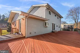 6219 Thornwood Dr, Alexandria, VA 22310 - Photo 46