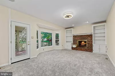 15313 Surrey House Way, Centreville, VA 20120 - Photo 16