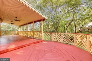 15313 Surrey House Way, Centreville, VA 20120 - Photo 14