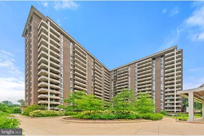 1800 Old Meadow Road #1218, McLean, VA 22102 - Photo 4