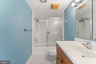 1800 Old Meadow Rd, McLean, VA 22102 - Photo 40