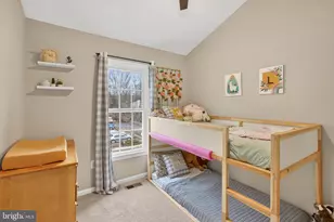 5920 Baron Kent Ln, Centreville, VA 20120 - Photo 10