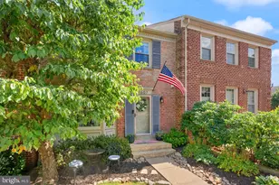 9607 Lake Braddock Dr, Burke, VA 22015 - Photo 64