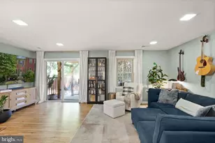 9607 Lake Braddock Dr, Burke, VA 22015 - Photo 42