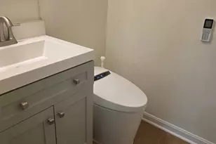 11701 Scooter Ln, Fairfax, VA 22030 - Photo 16