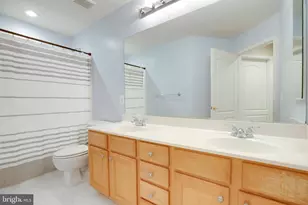 5410 Pachysandra Ln, Centreville, VA 20120 - Photo 30