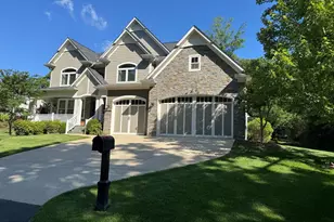 7702 Trammell Rd, Annandale, VA 22003 - Photo 2