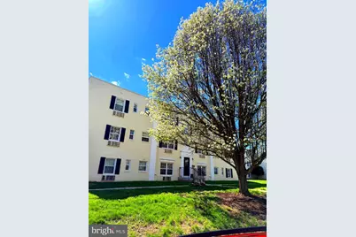 2237 Farrington Avenue #101, Alexandria, VA 22303 - Photo 4