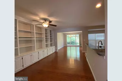 5722 Governors Pond Circle, Alexandria, VA 22310 - Photo 18