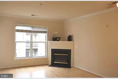 3820 Lightfoot Street #316, Chantilly, VA 20151 - Photo 8