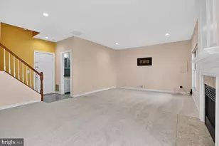 9572 Lagersfield Cir, Vienna, VA 22181 - Photo 18