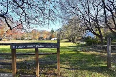 6443 Linway Terrace, McLean, VA 22101 - Photo 46