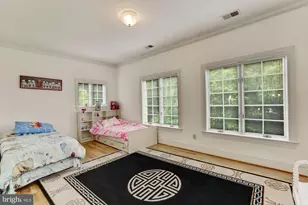 914 Helga Pl, McLean, VA 22102 - Photo 50