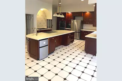 914 Helga Place, McLean, VA 22102 - Photo 10