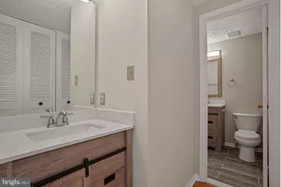 1539 Woodcrest Drive, Reston, VA 20194 - Photo 14