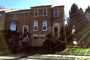 12323 Fox Lake Ct, Fairfax, VA 22033 - Photo 1