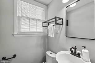 1022 Croton Dr, Alexandria, VA 22308 - Photo 20