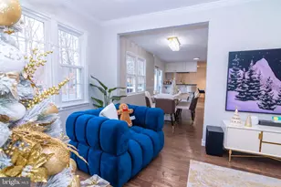 2323 Rosedown Dr, Reston, VA 20191 - Photo 6